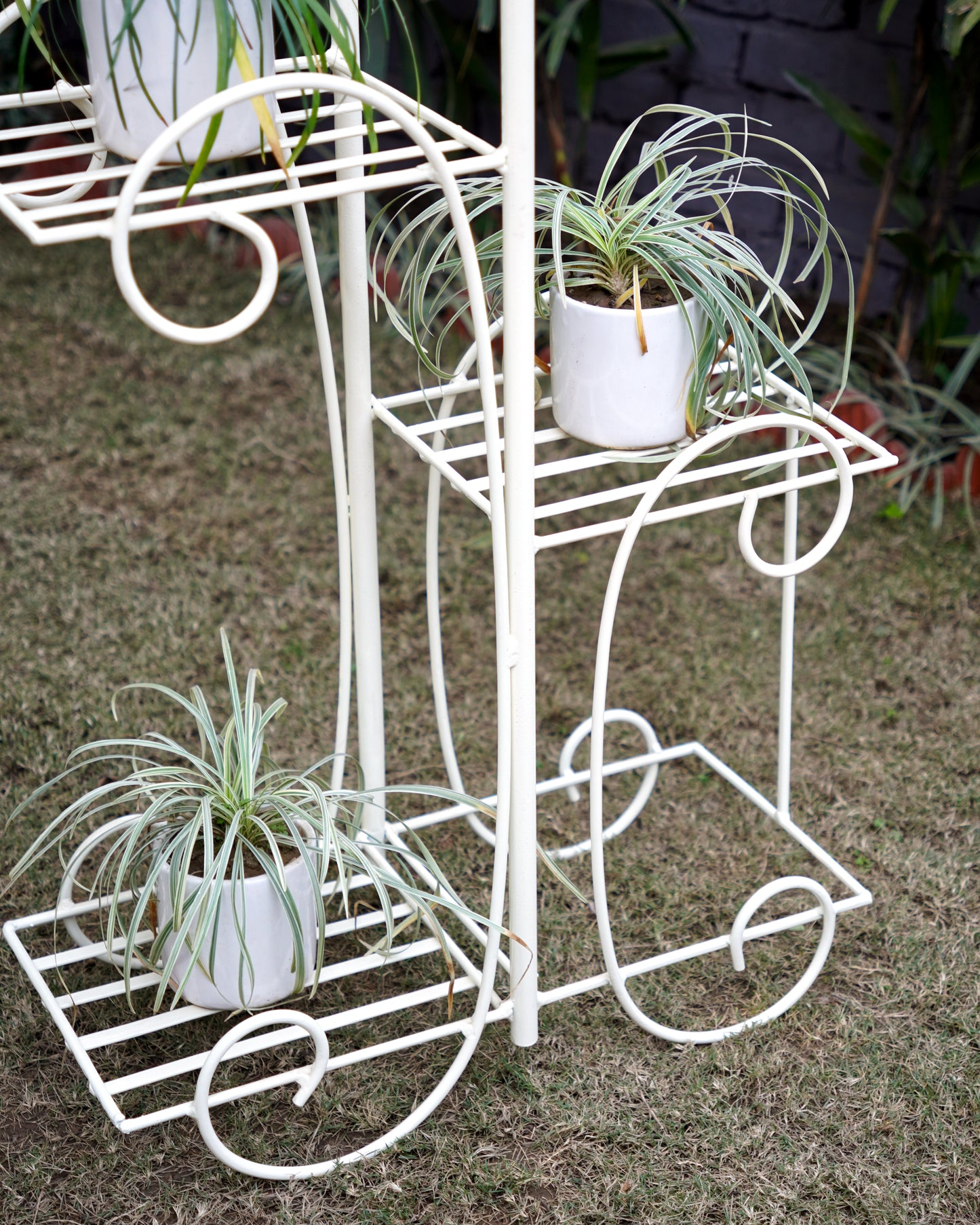 Sleek Four Pot Planter