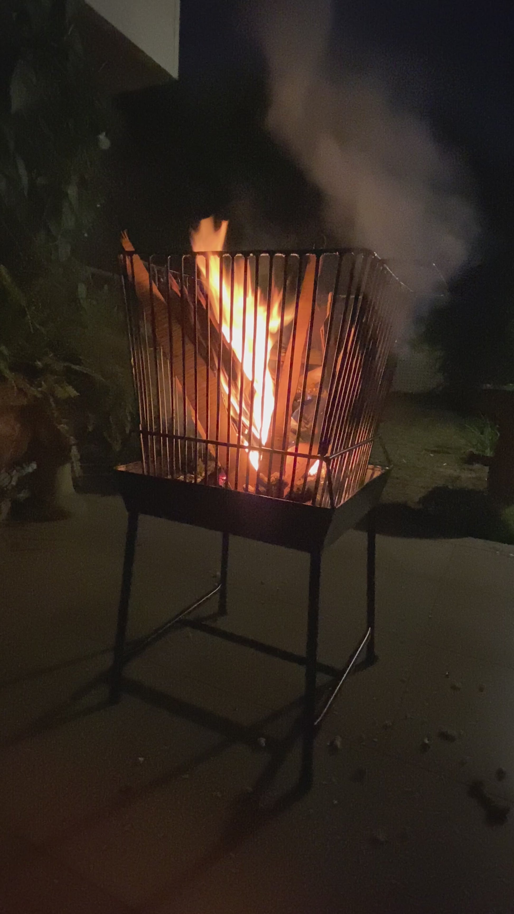 Fire pit angithi in action